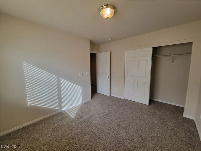 $2,295 | 10650 Timber Stand Street, Las Vegas, NV 89183