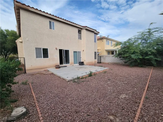 $2,295 | 10650 Timber Stand Street, Las Vegas, NV 89183