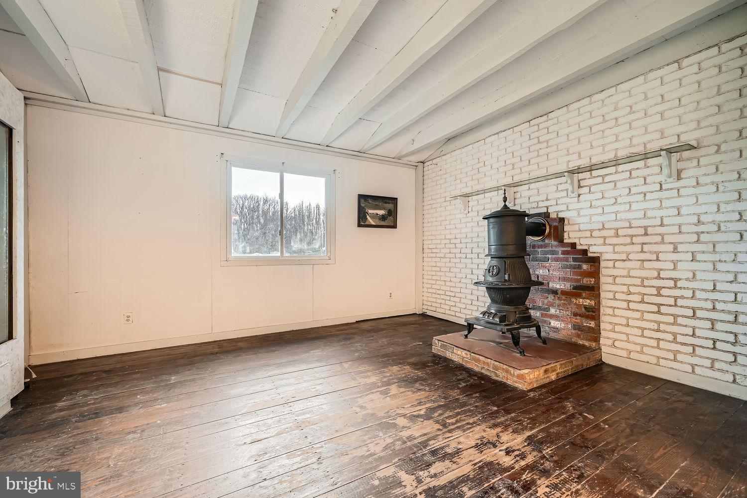 1410 Stepney Road Annapolis, MD 21409 - Photo 20 of 30 a view of workspace with wooden floor