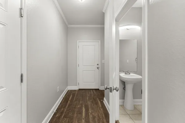 $1,800 | 23 South Sand Palm Road, Freeport, FL 32439