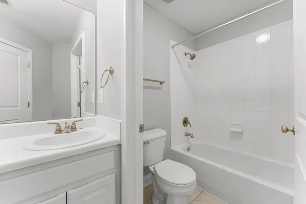 $1,800 | 23 South Sand Palm Road, Freeport, FL 32439