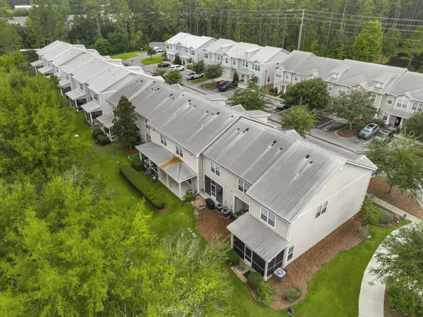 $1,800 | 23 South Sand Palm Road, Freeport, FL 32439