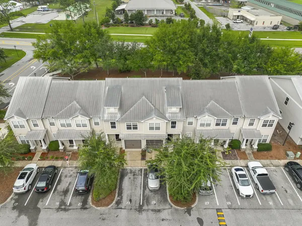$1,800 | 23 South Sand Palm Road, Freeport, FL 32439