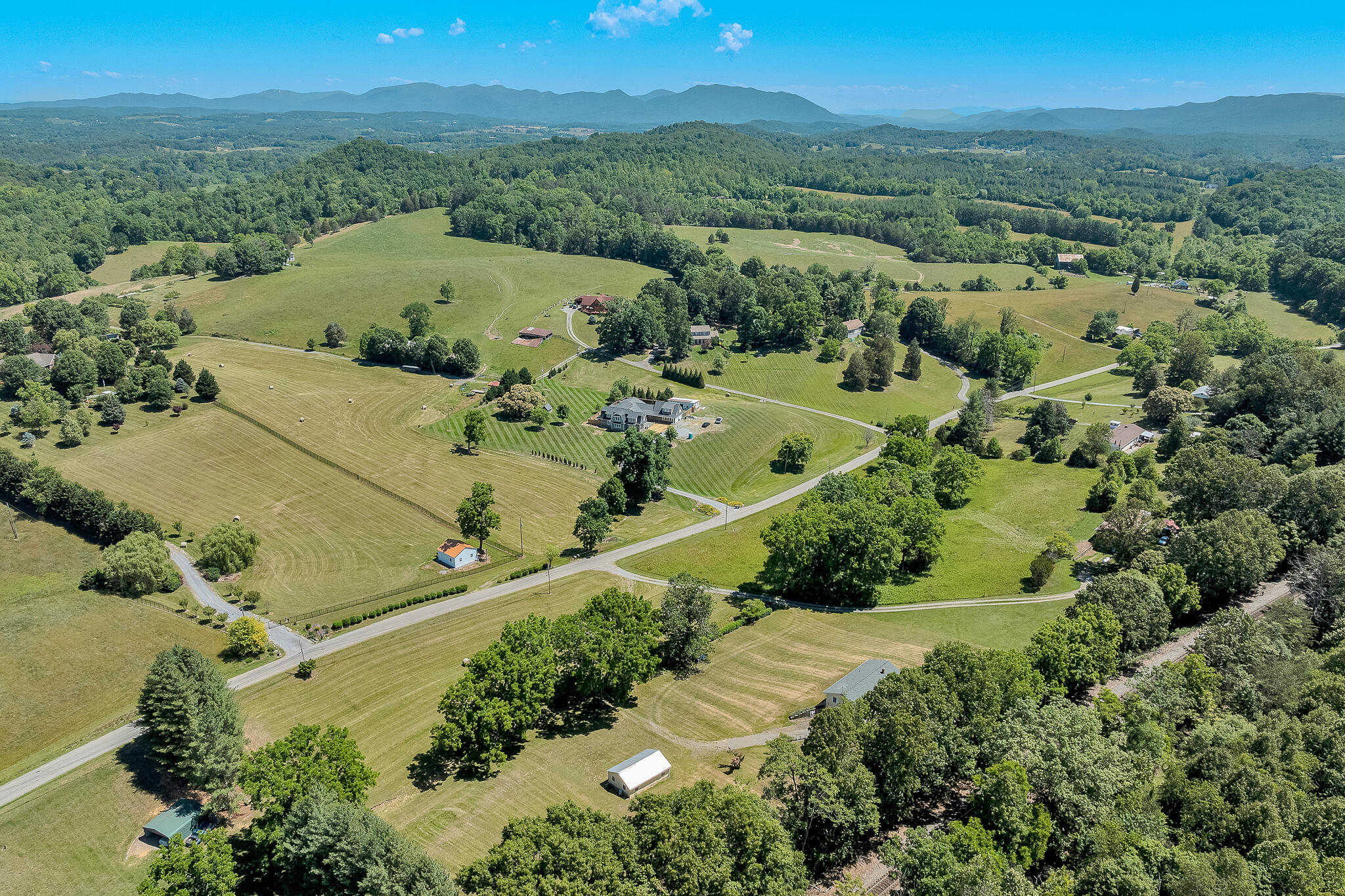 1944 Nace Road Fincastle, VA 24090 - Photo 32 of 37 44-VM-0588