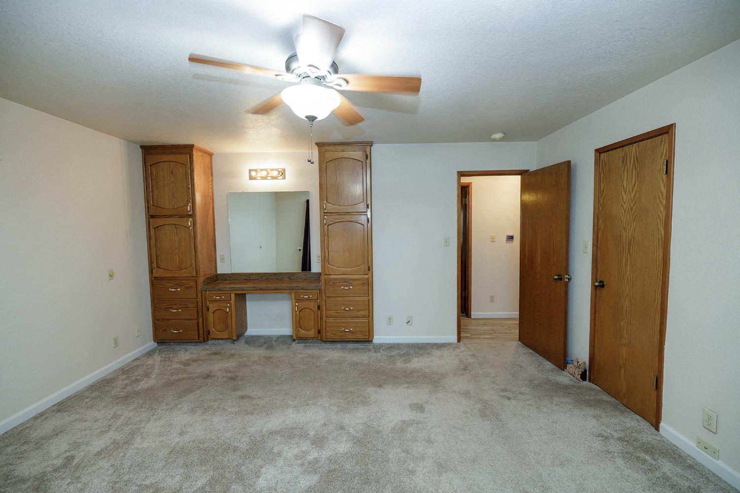 1647 Running Ceres, CA 95307 - Photo 27 of 55