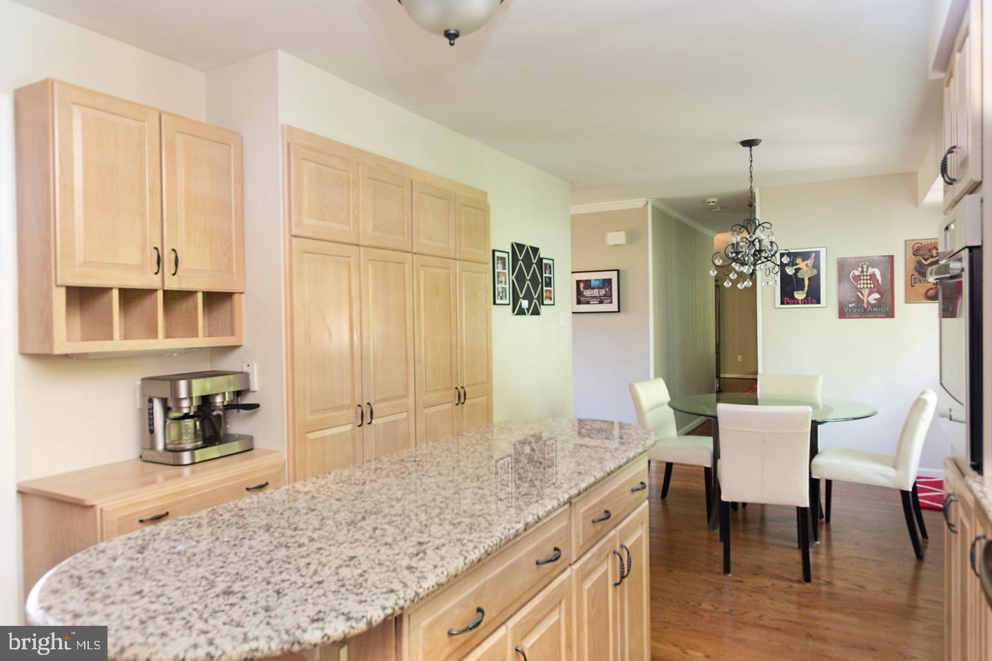 12 Winding Way Wayne, PA 19087 - Photo 8 of 31 Gallery Image 8