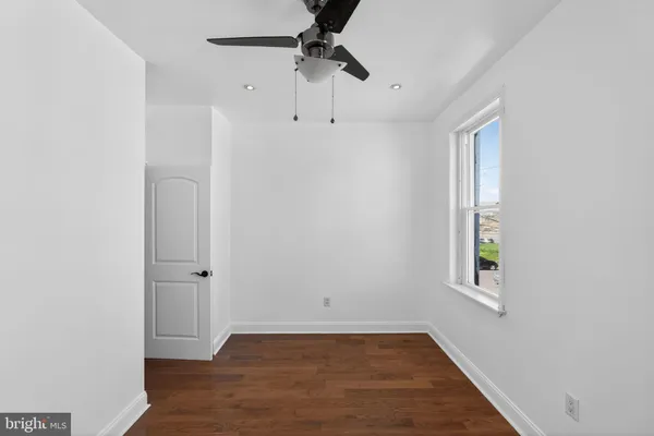 $2,299 | 2603 Almond Street, Philadelphia, PA 19125