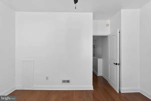 $2,299 | 2603 Almond Street, Philadelphia, PA 19125