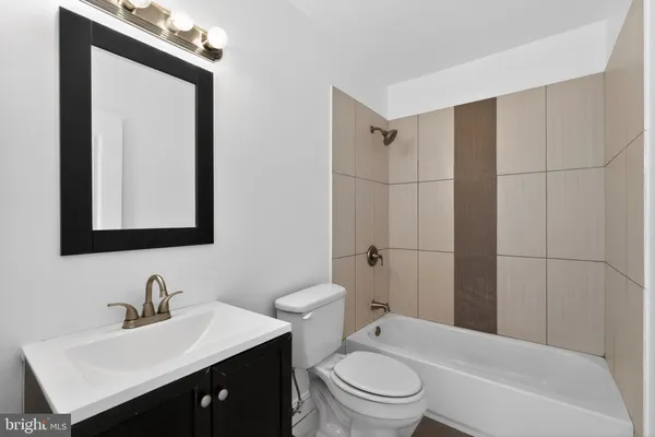 $2,299 | 2603 Almond Street, Philadelphia, PA 19125