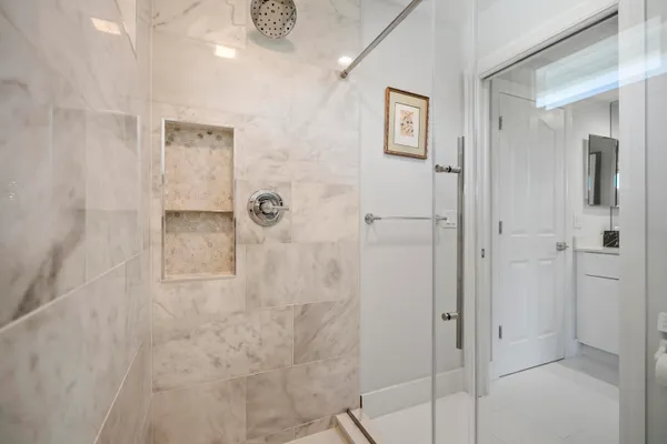 $3,000,000 | 8565 Southeast Palm Street, Hobe Sound, FL 33455