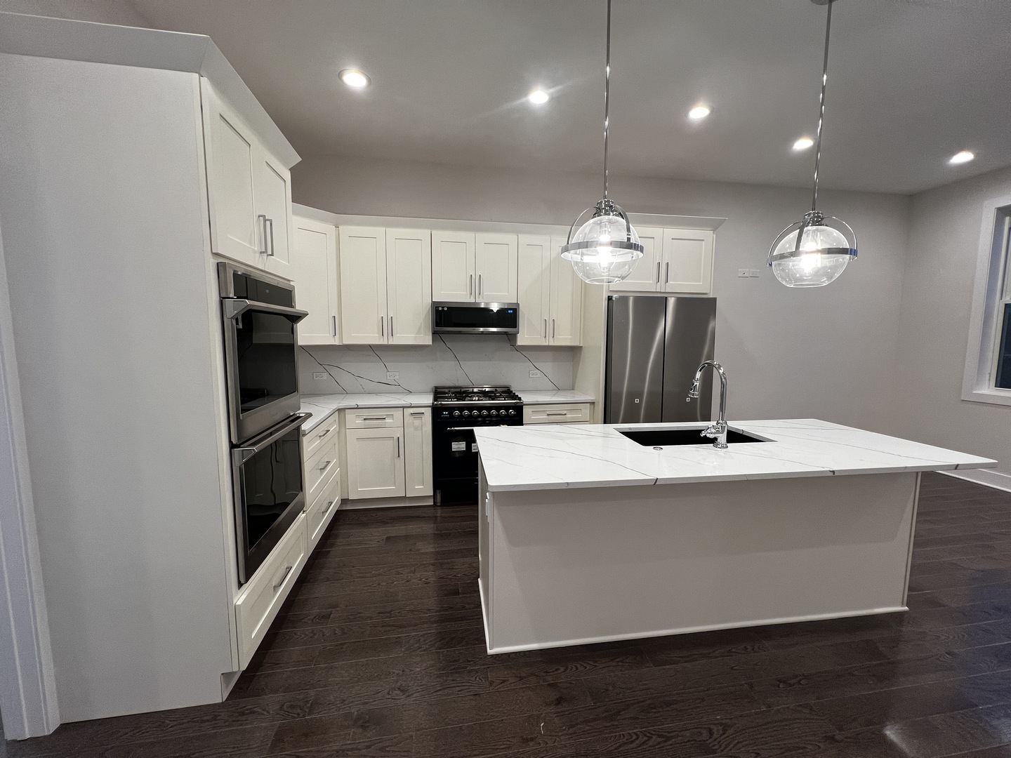 4819 Main Street, Unit 204 Skokie, IL 60077 - Photo 6 of 25