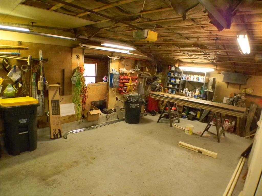 830 Reservoir Road Burrillville, RI 02859 - Photo 29 of 32 Garage/workshop