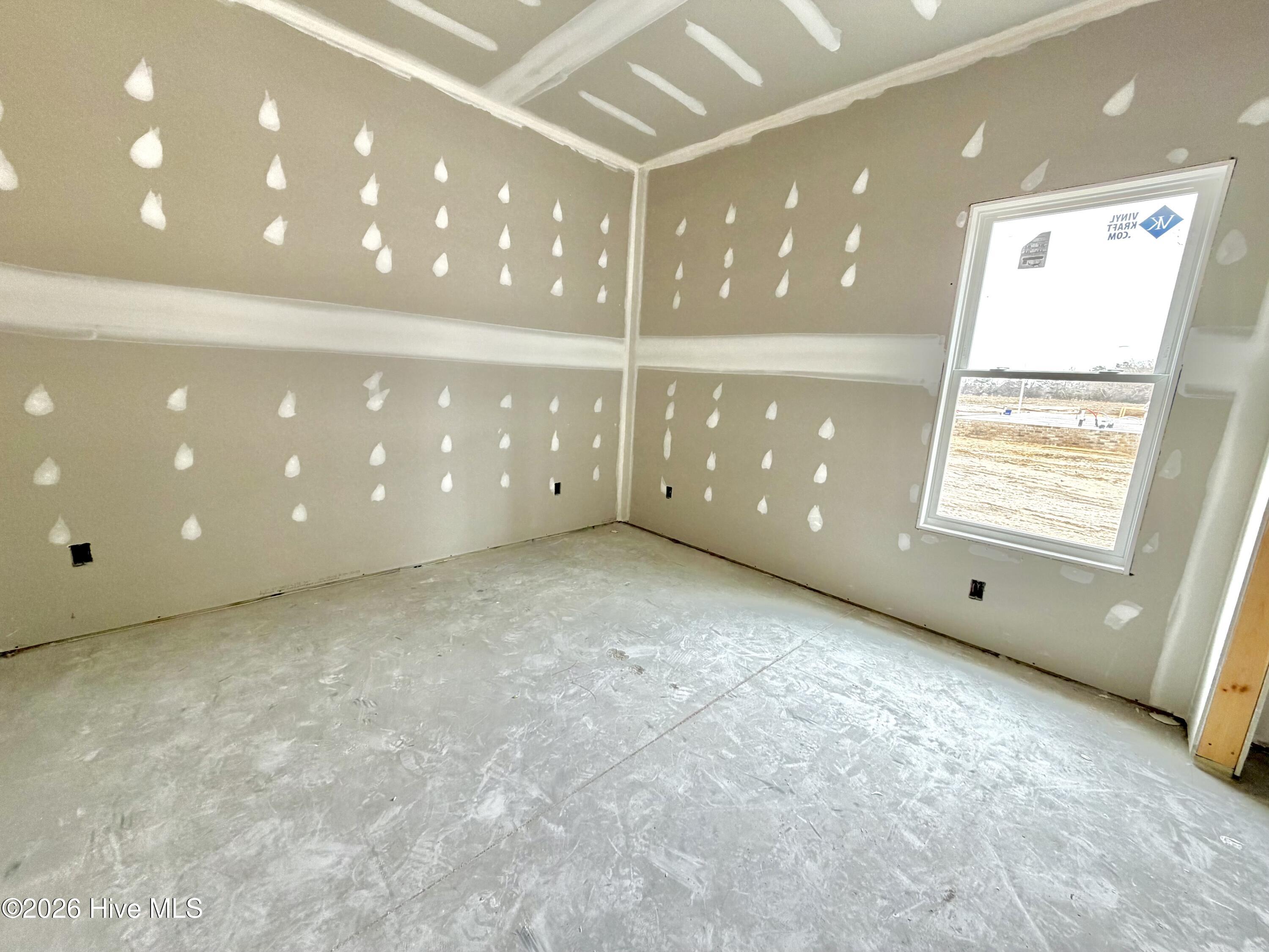 3118 Kelly Road Kinston, NC 28504 - Photo 6 of 12 IMG_4910