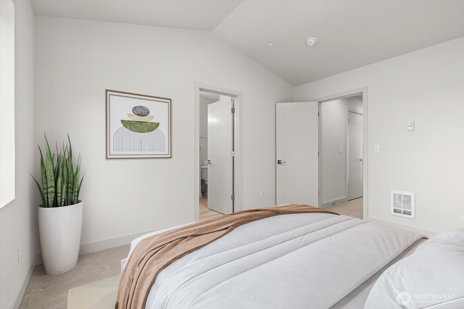 17905 35th Avenue Southeast, Unit B4 Bothell, WA 98012 - Photo 12 of 31