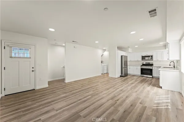 $3,975 | 6828 Miramonte Boulevard, Unit A, Los Angeles, CA 90001