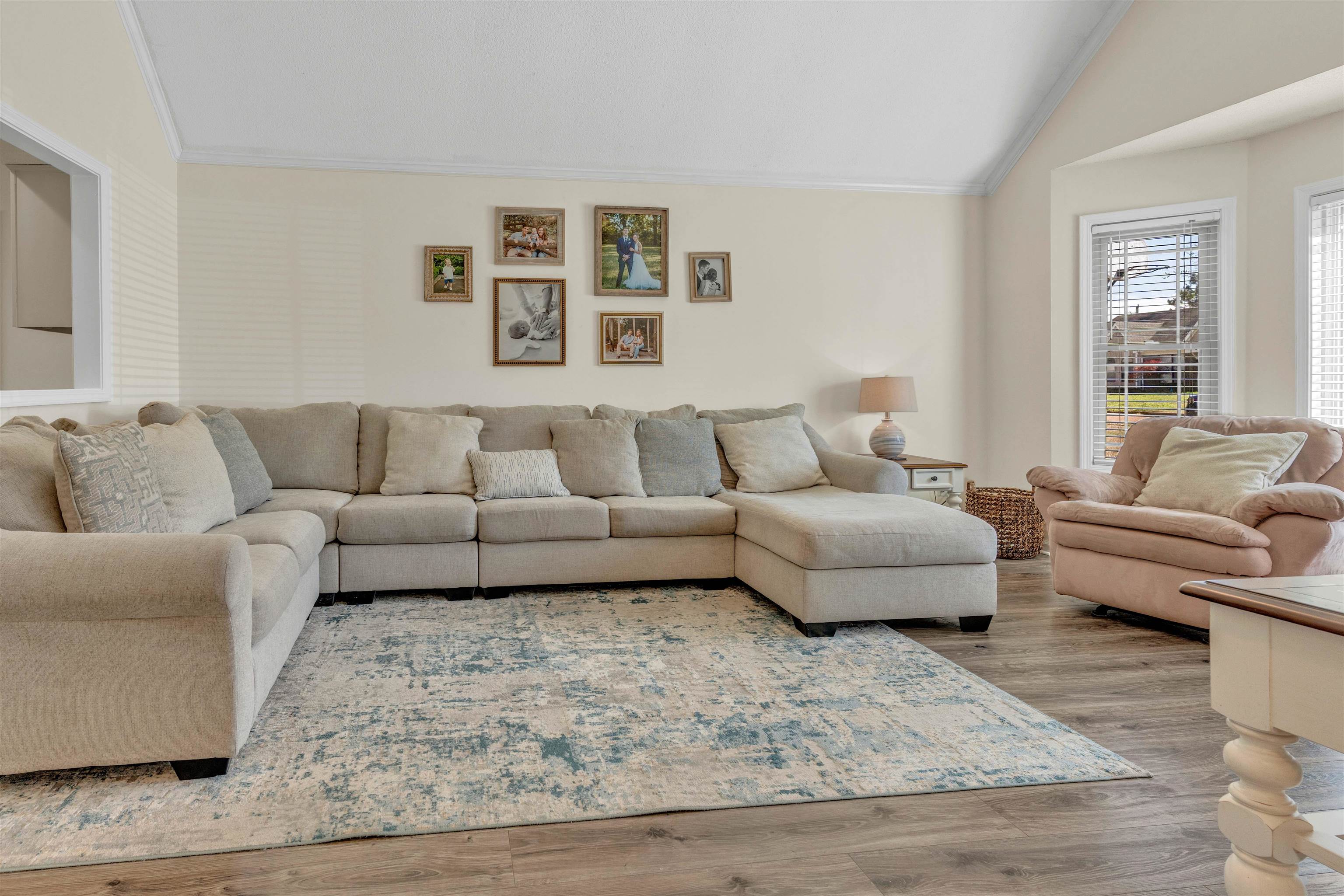 368 Little Oak Lane Collierville, TN 38017 - Photo 3 of 25