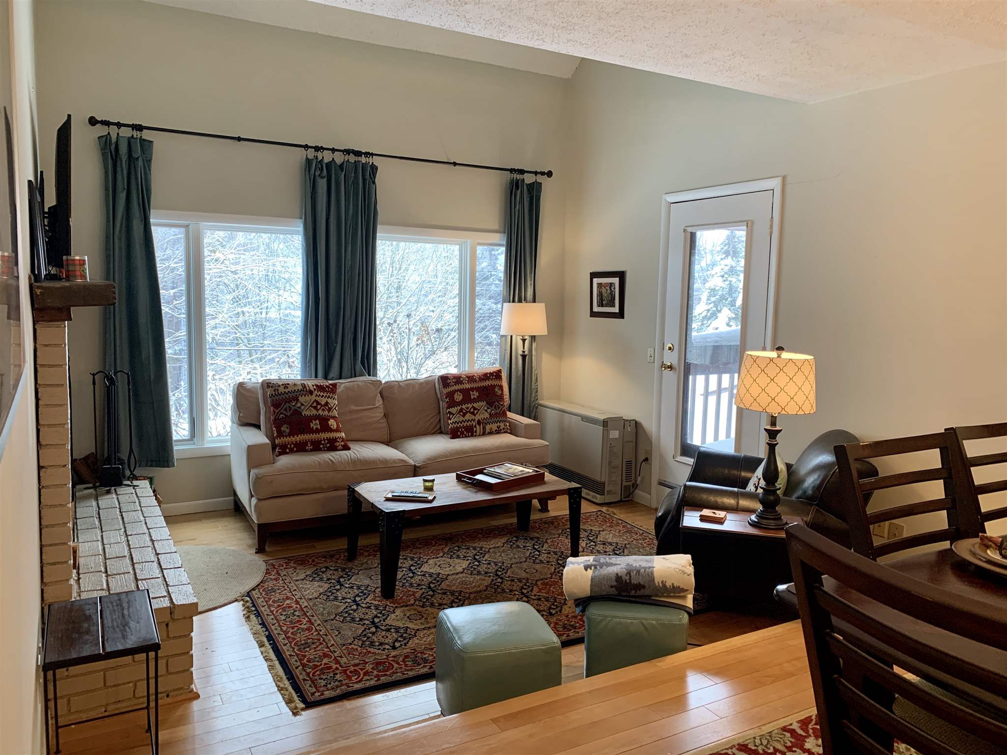 53 Lower Summit Road, Unit 6 Warren, VT 05674 - Photo 3 of 18 Gallery Image 3