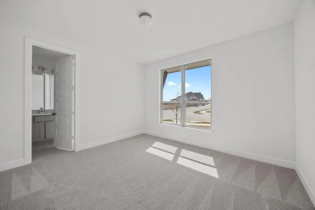 $584,714 | 141 Cloverton Crescent, Hutto, TX 78634