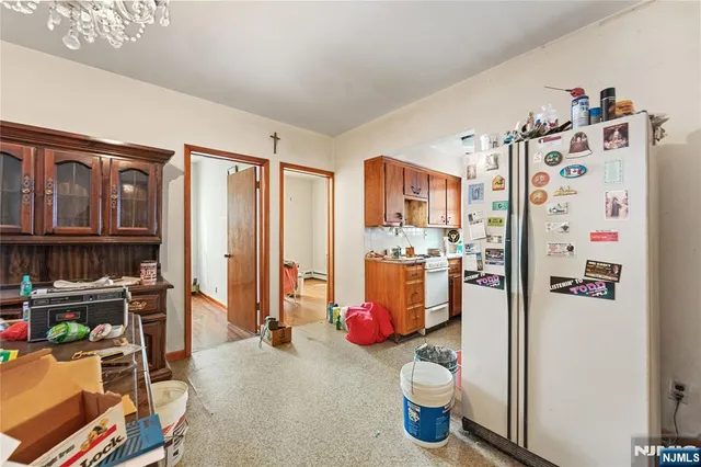 $639,000 | 22 Arthur Street, Clifton, NJ 07011