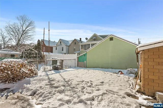 $639,000 | 22 Arthur Street, Clifton, NJ 07011