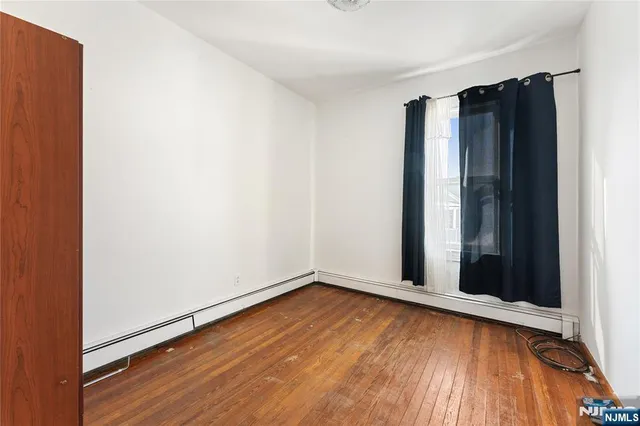 $639,000 | 22 Arthur Street, Clifton, NJ 07011