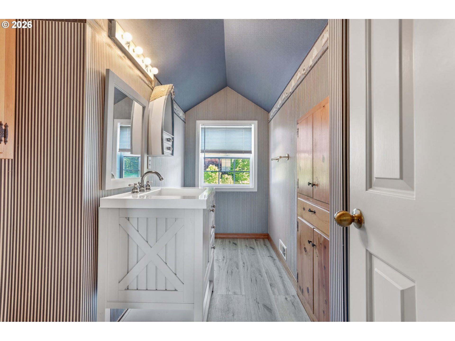 23100 Northeast St Helens View Road Yacolt, WA 98675 - Photo 34 of 48 Bathroom