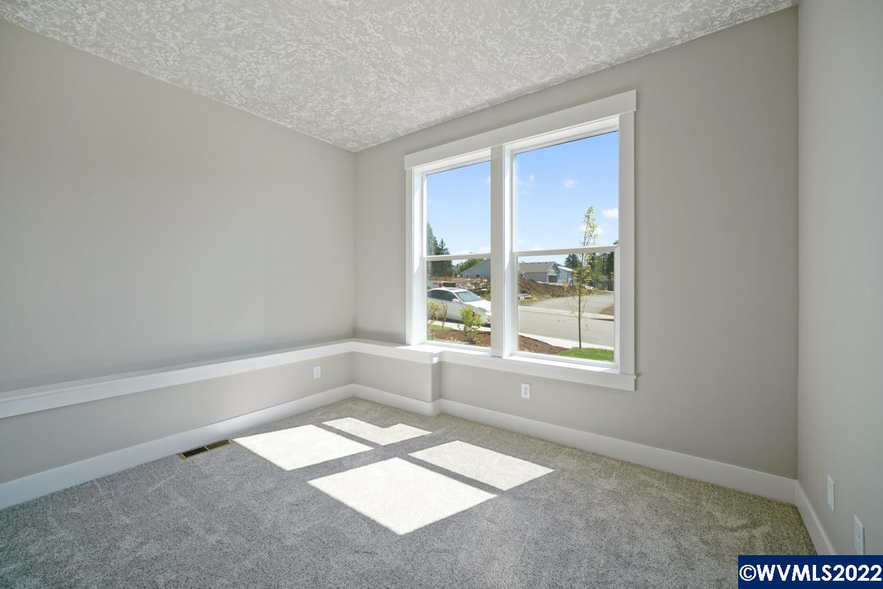 1675 Southwest Ellis Street Dallas, OR 97338 - Photo 30 of 33 Gallery Image 30