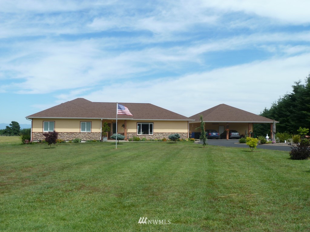 343 South Military Road Winlock, WA 98596 - Photo 1 of 18
