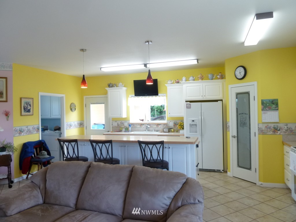 343 South Military Road Winlock, WA 98596 - Photo 7 of 18