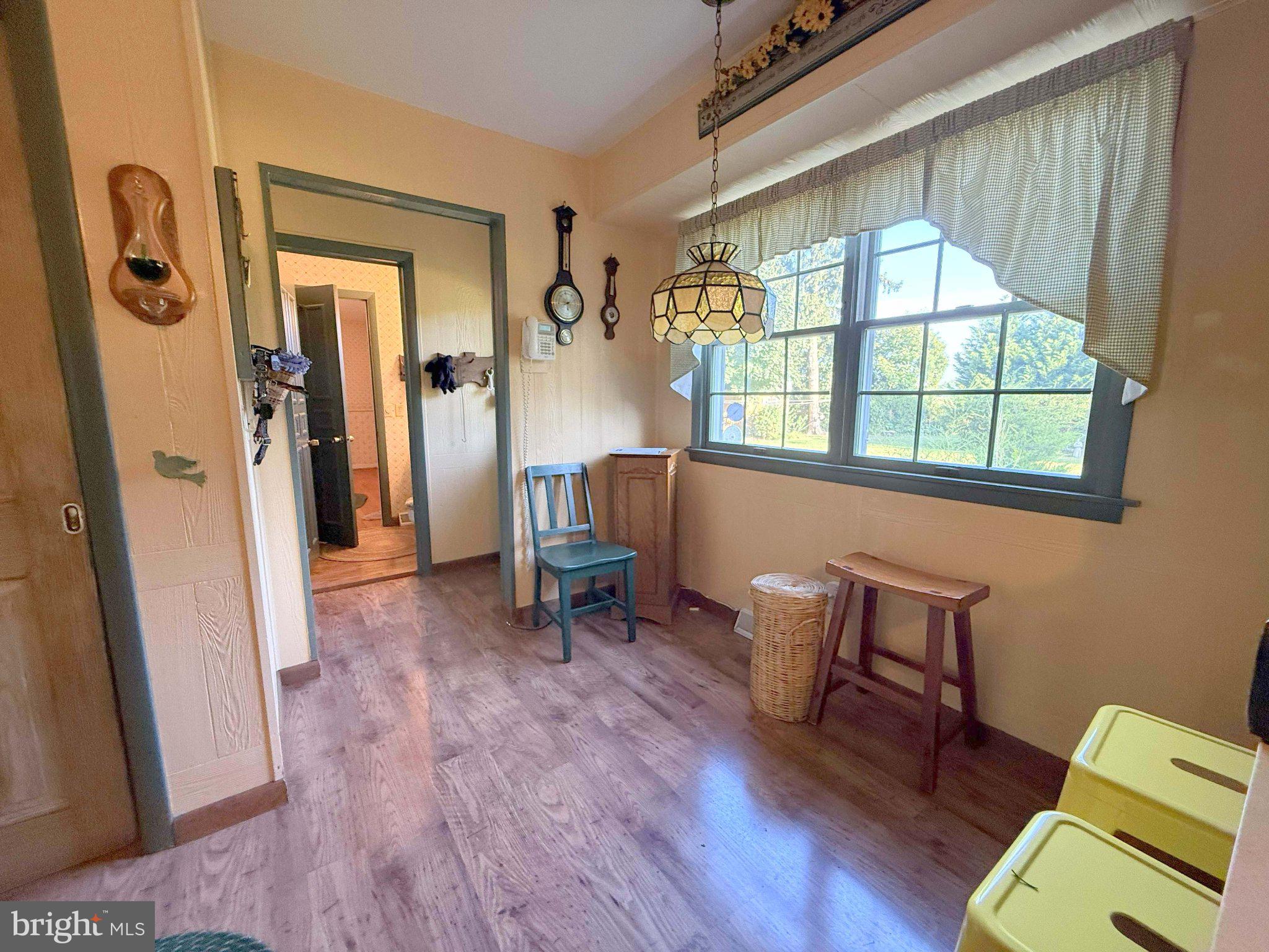 642 Forest Grove Road Vineland, NJ 08360 - Photo 11 of 33 Kitchen-Eat In Area