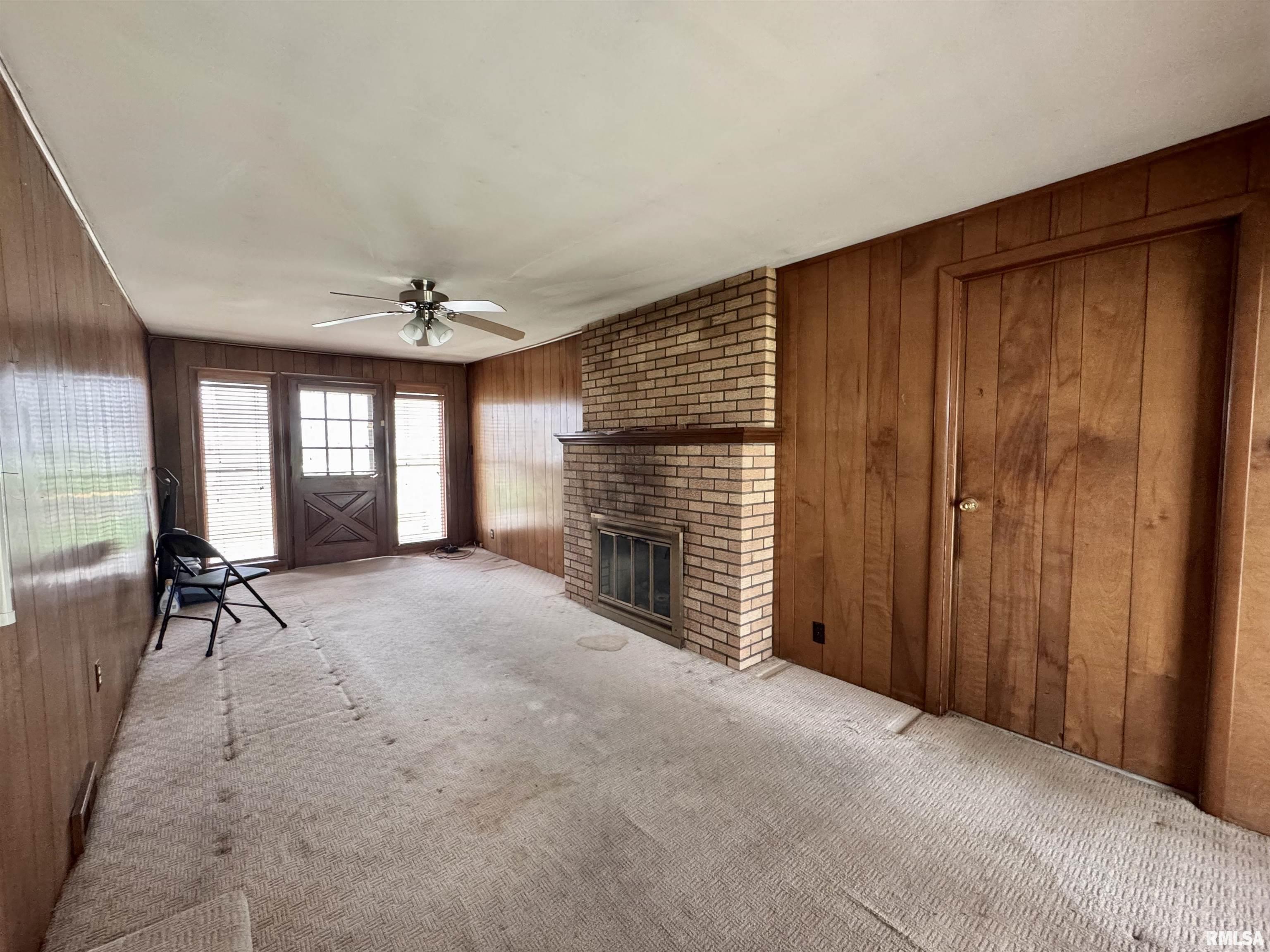 708 Jamie Lane Macomb, IL 61455 - Photo 14 of 23