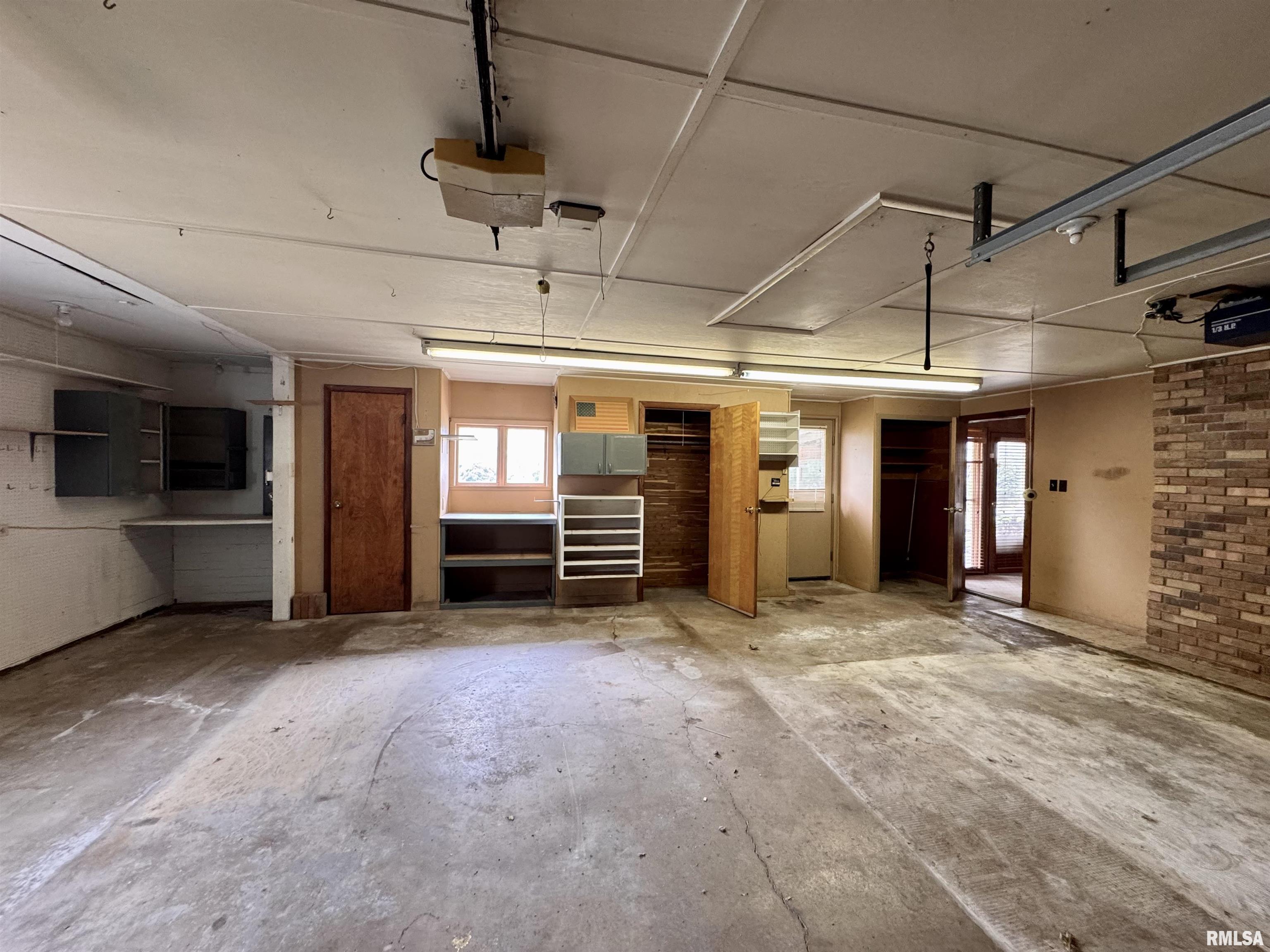 708 Jamie Lane Macomb, IL 61455 - Photo 19 of 23