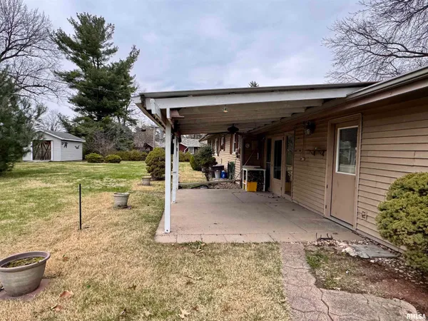 $164,000 | 708 Jamie Lane, Macomb, IL 61455