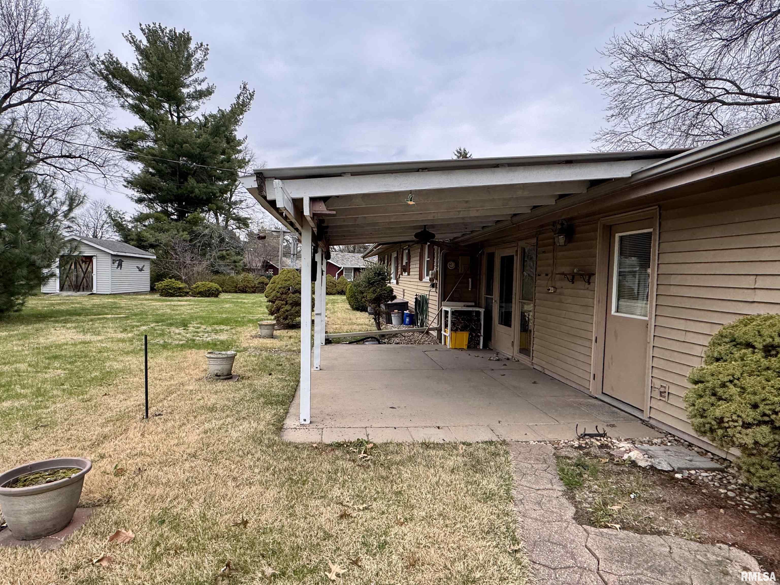 708 Jamie Lane Macomb, IL 61455 - Photo 21 of 23