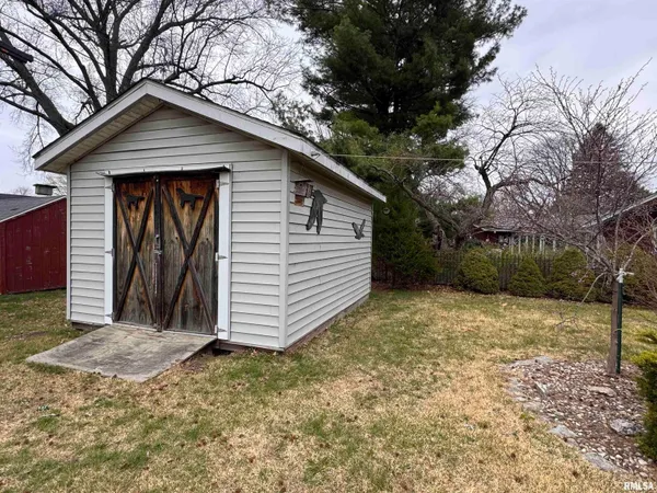 $164,000 | 708 Jamie Lane, Macomb, IL 61455