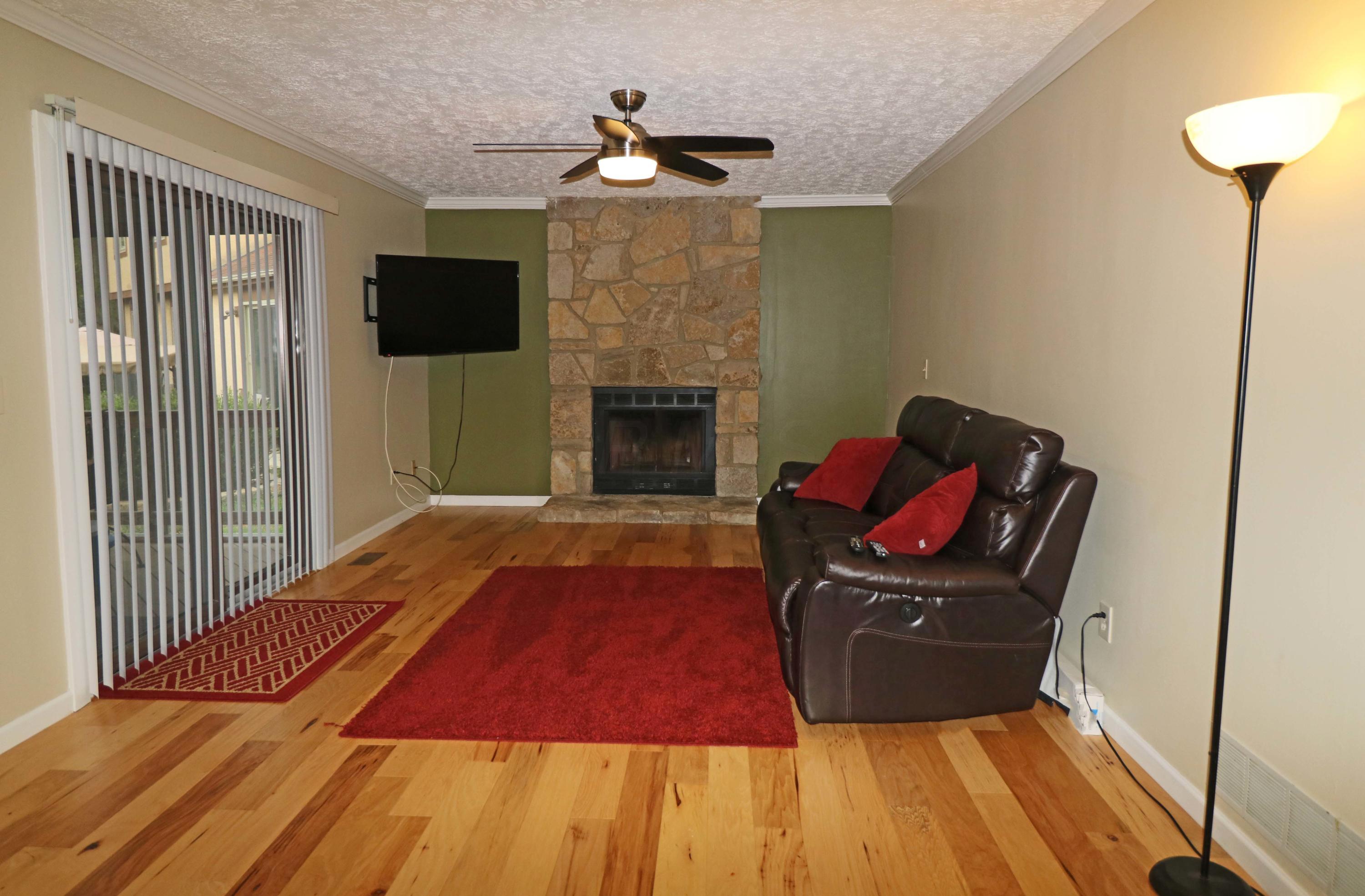 833 Lindenhaven Road Columbus, OH 43230 - Photo 13 of 41