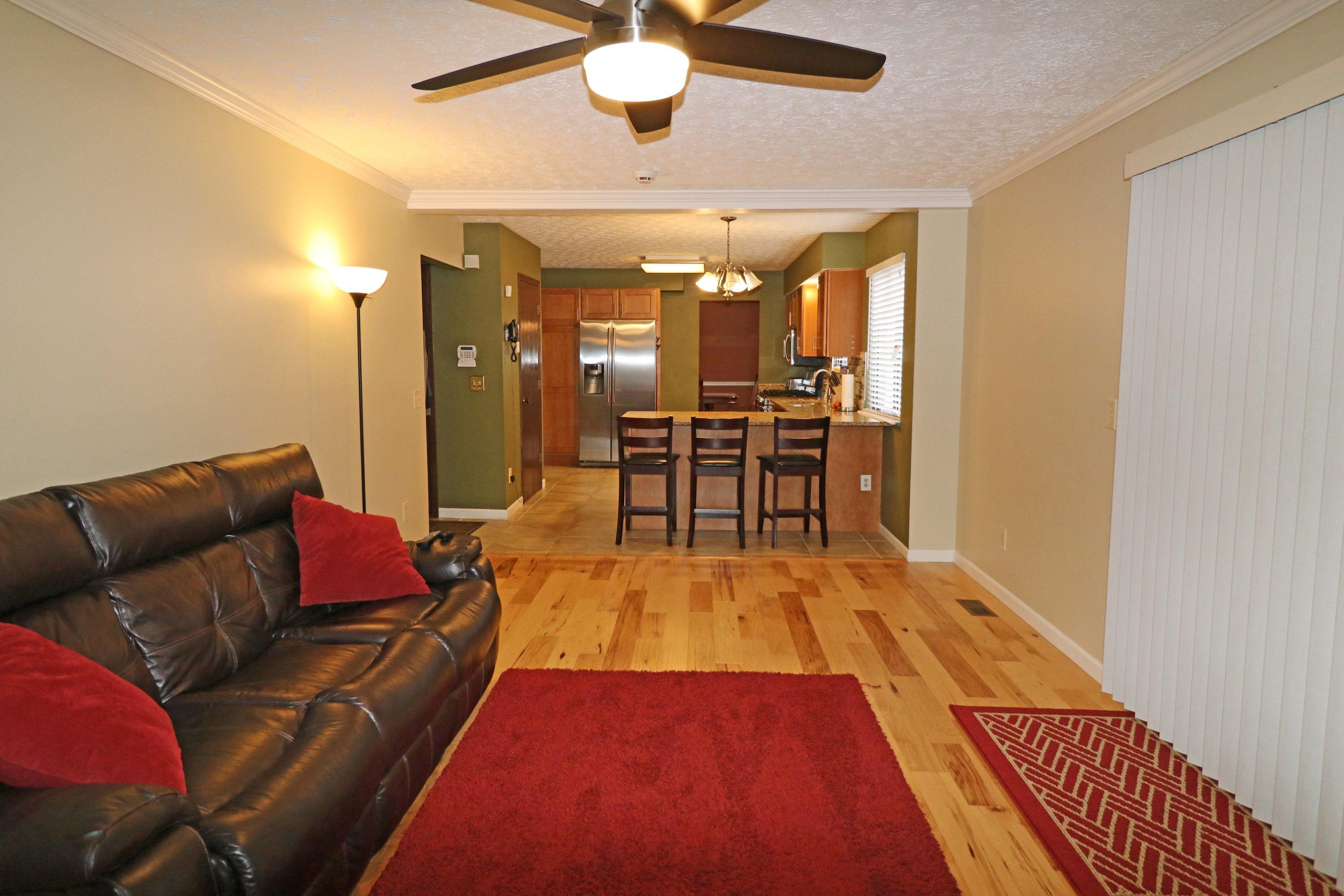 833 Lindenhaven Road Columbus, OH 43230 - Photo 15 of 41