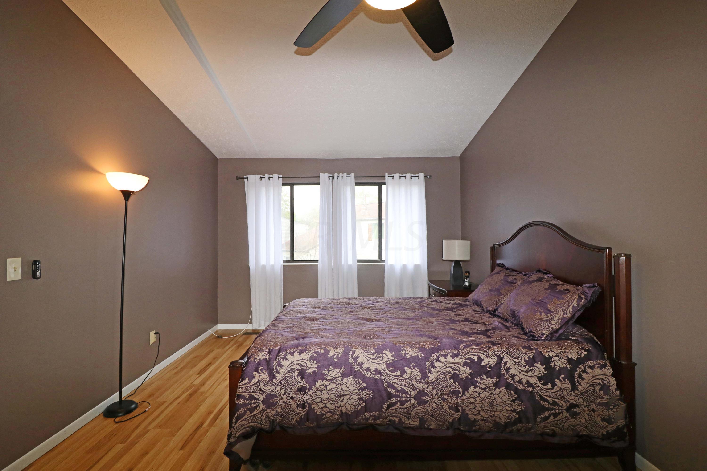 833 Lindenhaven Road Columbus, OH 43230 - Photo 23 of 41