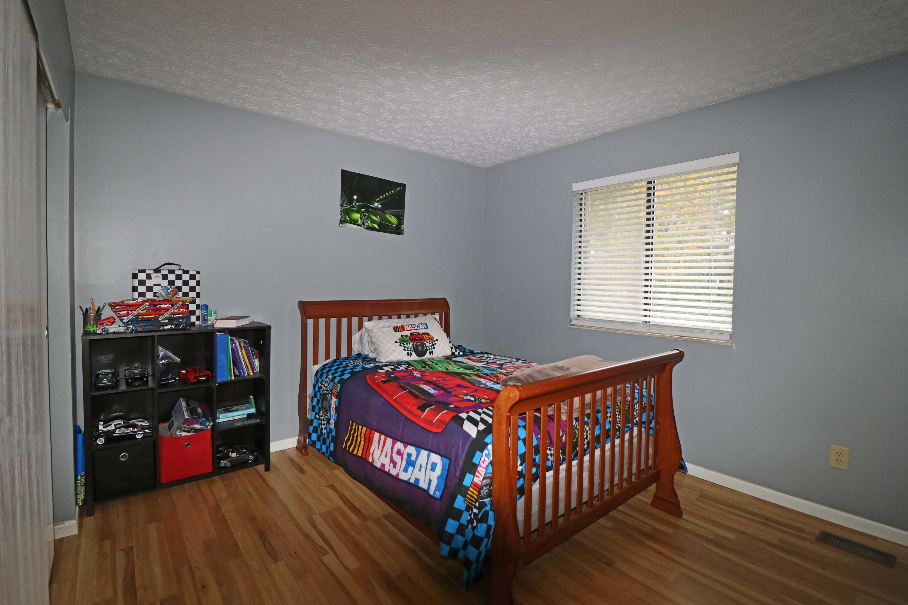 833 Lindenhaven Road Columbus, OH 43230 - Photo 30 of 41