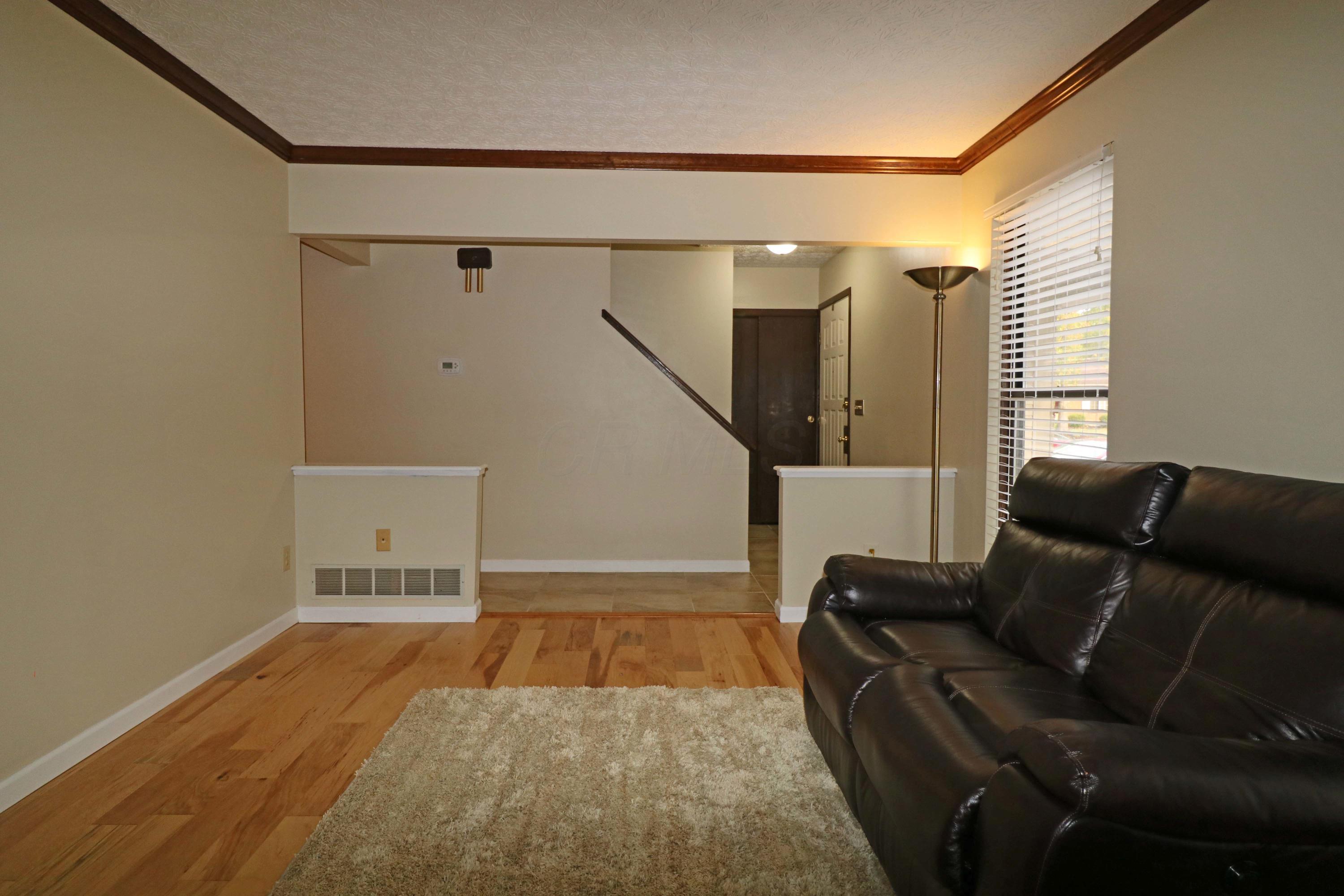 833 Lindenhaven Road Columbus, OH 43230 - Photo 5 of 41