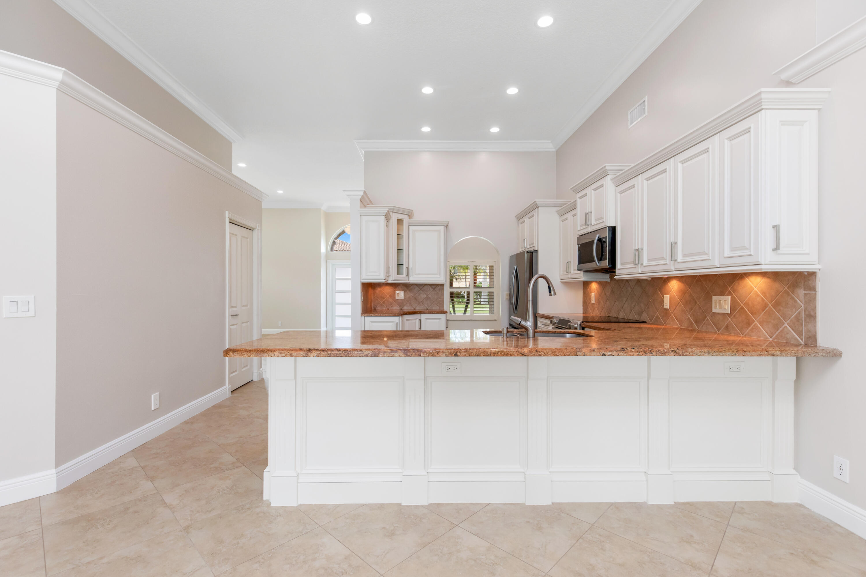 10839 Tea Olive Lane Boca Raton, FL 33498 - Photo 11 of 64 1I6A8276