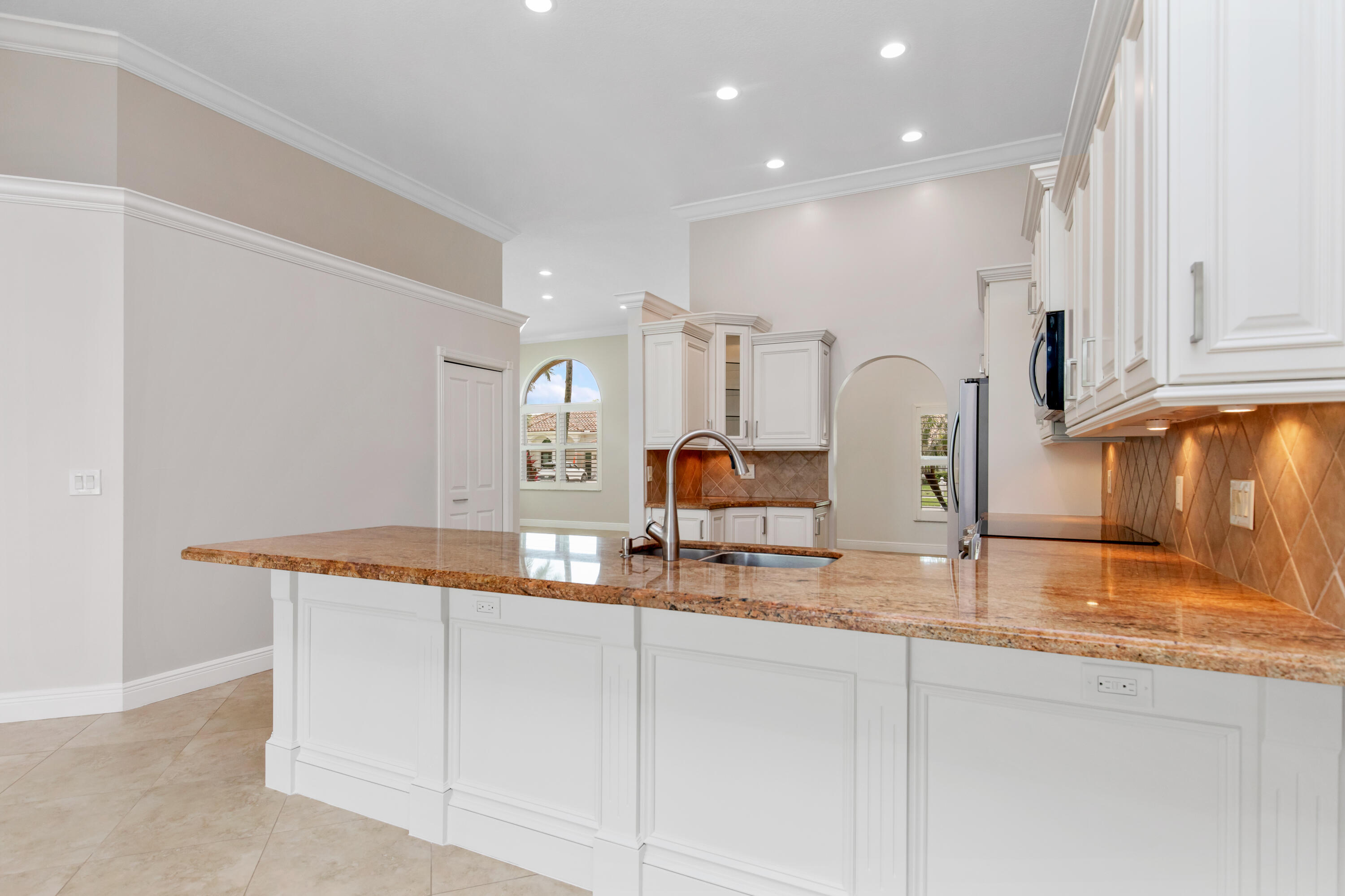 10839 Tea Olive Lane Boca Raton, FL 33498 - Photo 13 of 64 1I6A8277