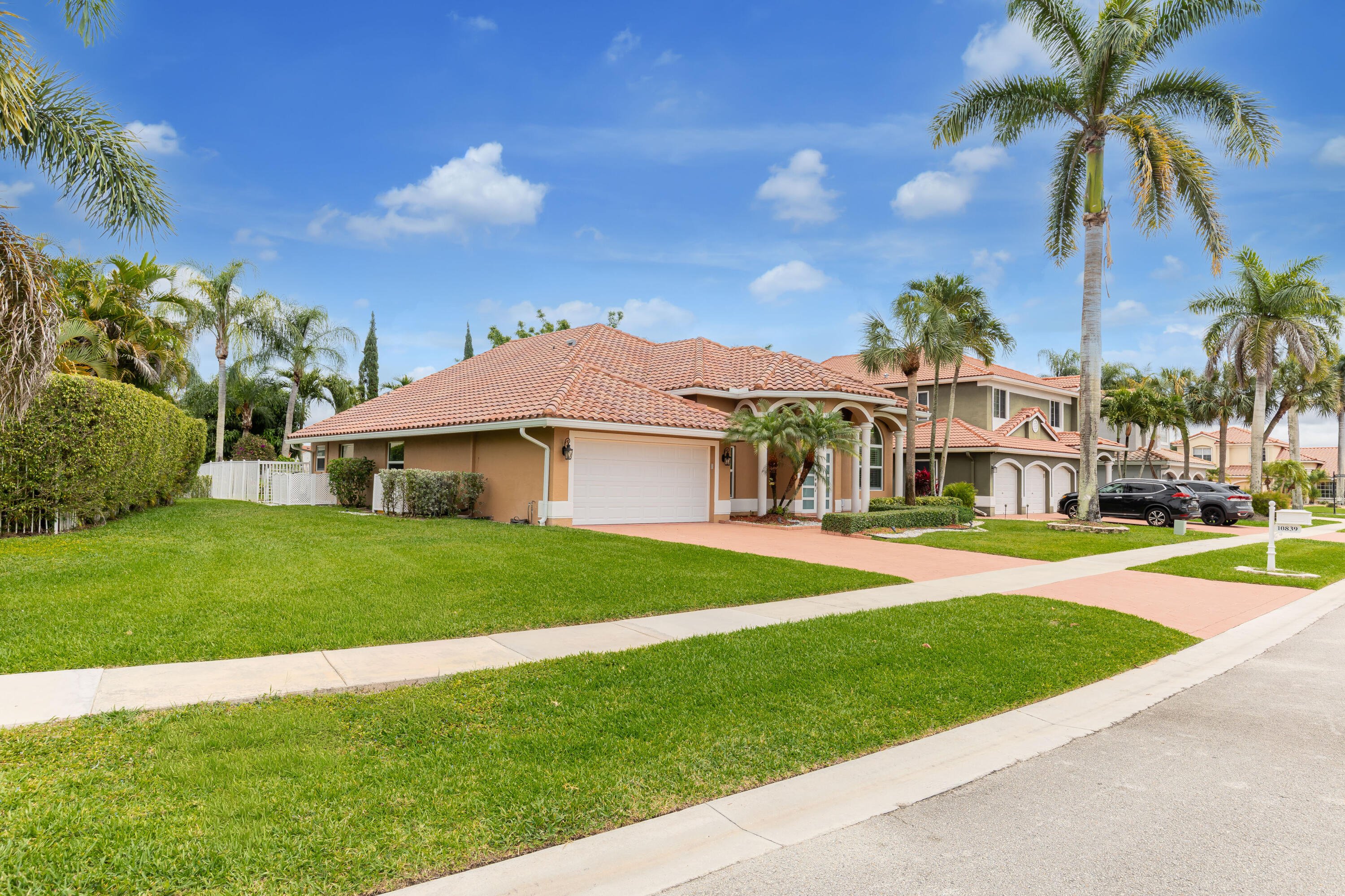 10839 Tea Olive Lane Boca Raton, FL 33498 - Photo 3 of 64 1I6A8358-Edit
