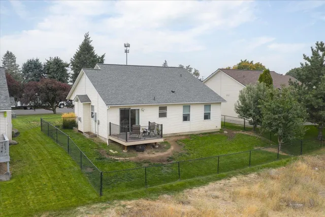 $345,000 | 13710 West 12th Avenue, Airway Heights, WA 99001