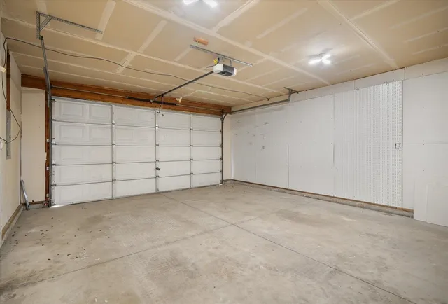 $345,000 | 13710 West 12th Avenue, Airway Heights, WA 99001