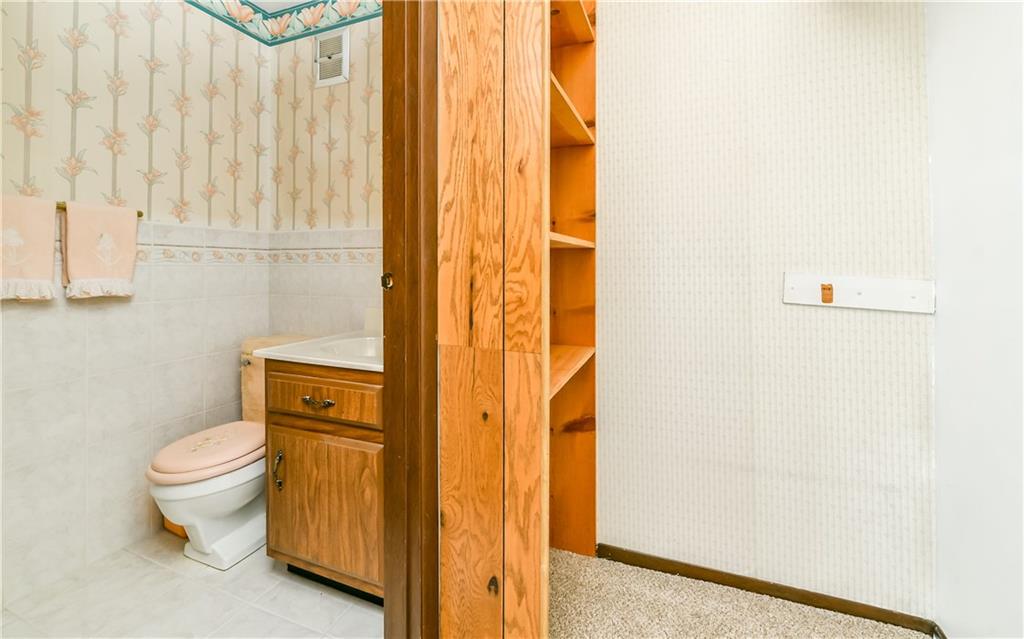 555 Sloop Road, Unit 1 Pittsburgh, PA 15237 - Photo 10 of 18 Gallery Image 10