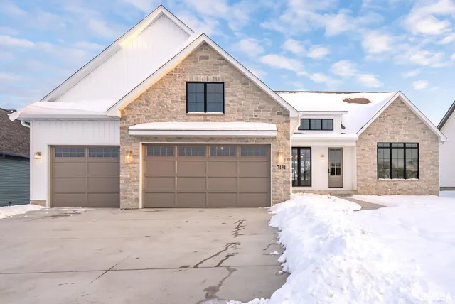 $789,900 | 7131 Alvie Lane, Bettendorf, IA 52722