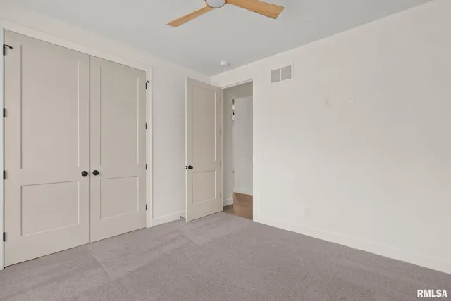 $789,900 | 7131 Alvie Lane, Bettendorf, IA 52722