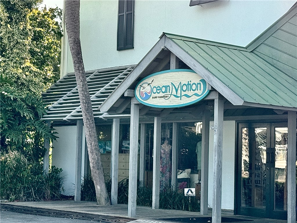 1460 Ocean Boulevard, Unit 108 St. Simons Island, GA 31522 - Photo 29 of 36 Short stroll to fabulous shops, yoga, restaurants, bike rentals, and more!