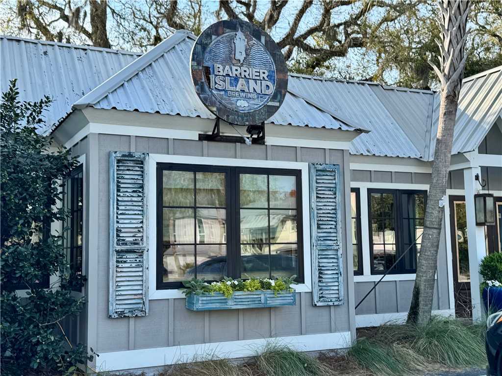 1460 Ocean Boulevard, Unit 108 St. Simons Island, GA 31522 - Photo 32 of 36 Short stroll to fabulous shops, yoga, restaurants, bike rentals, and more!